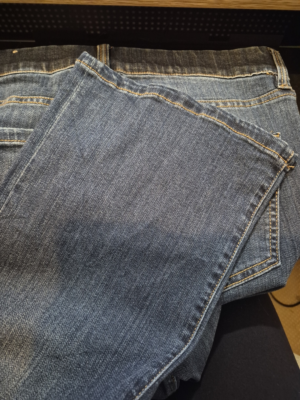2/$50 NWOT Liverpool Jeans Company Dark Blue High-Rise Cropped Wide Leg Jeans - Picture 7 of 7